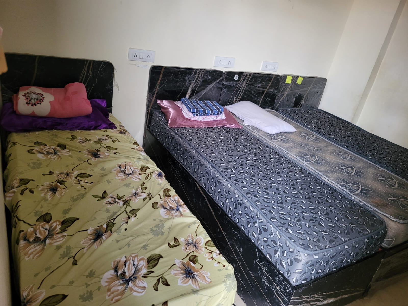 4-sharing room at S A M Women's PG